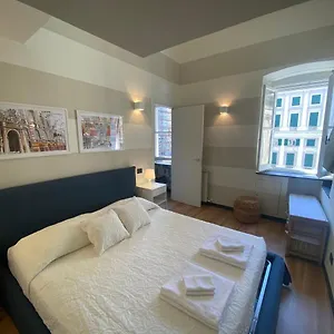 Apartment New In Front Of Cathedral, Genua